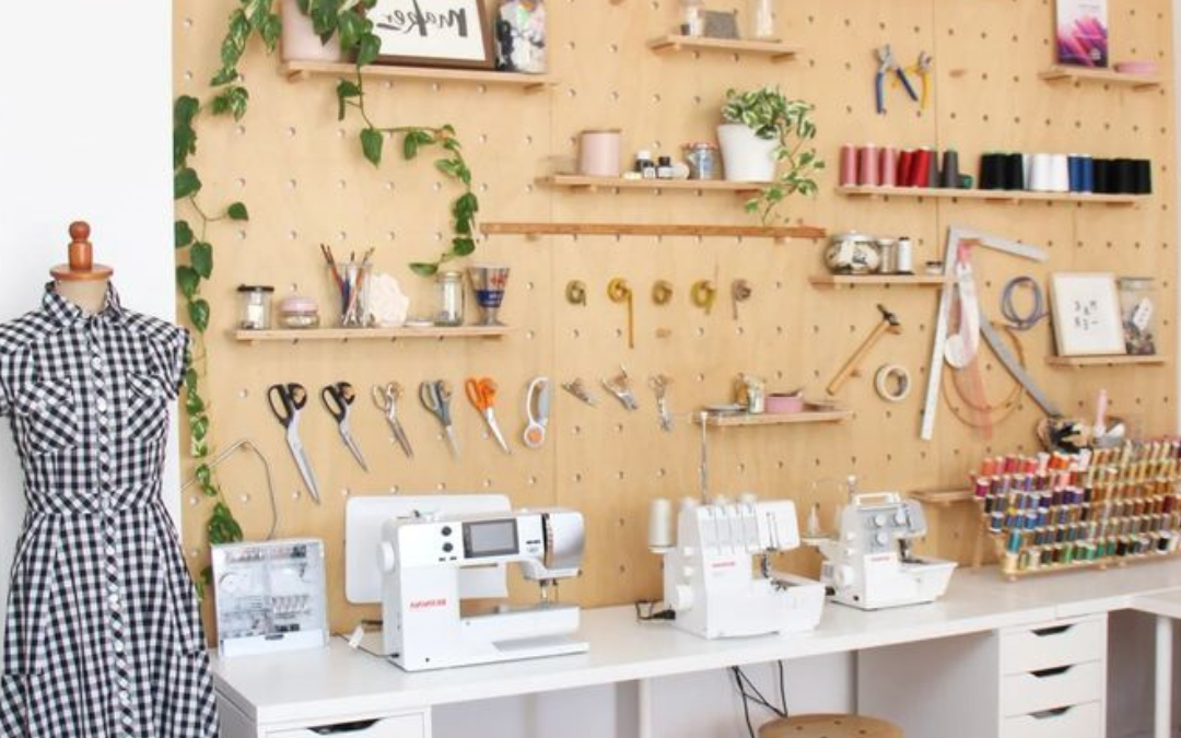 Comment Aménager un Espace de Couture Fonctionnel et Inspirant ?